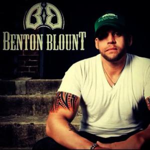 收聽Benton Blount的I Don't Wanna Talk About Love歌詞歌曲