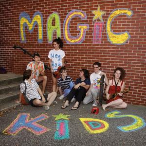 收聽Magic Kids的Hey Boy歌詞歌曲