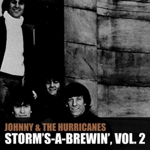 ดาวน์โหลดและฟังเพลง Sand Storm พร้อมเนื้อเพลงจาก Johnny & The Hurricanes