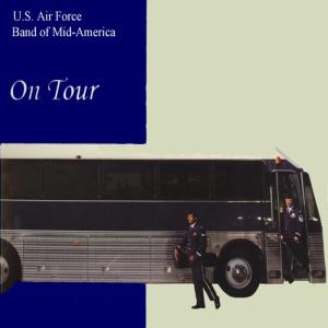 ดาวน์โหลดและฟังเพลง Midway March พร้อมเนื้อเพลงจาก US Air Force Band Of Mid-America