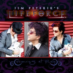ดาวน์โหลดและฟังเพลง Forces at Play พร้อมเนื้อเพลงจาก Jim Peterik's Lifeforce