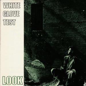 ดาวน์โหลดและฟังเพลง Stay Warm พร้อมเนื้อเพลงจาก White Glove Test