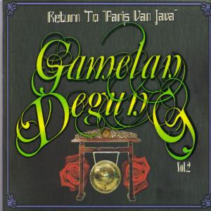 Dengarkan lagu Degung Panggung nyanyian Group Kancana Sari Bandung dengan lirik