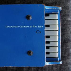 ดาวน์โหลดและฟังเพลง Go พร้อมเนื้อเพลงจาก Annemarieke Coenders