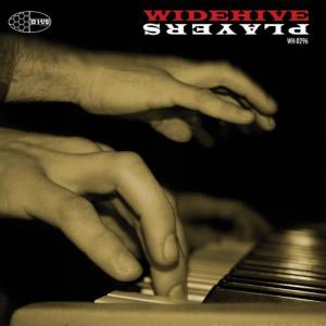 收聽Wide Hive Players的Long Shot feat. Faye Carol歌詞歌曲