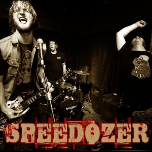 ดาวน์โหลดและฟังเพลง Not Your Daddy (Explicit) พร้อมเนื้อเพลงจาก Speedozer