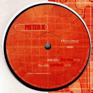 ดาวน์โหลดและฟังเพลง Payback พร้อมเนื้อเพลงจาก Pieter K
