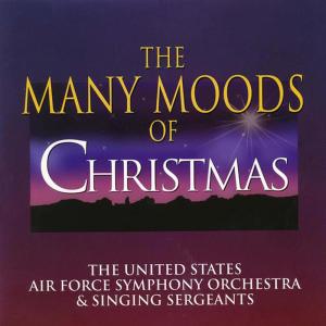 ดาวน์โหลดและฟังเพลง IV. I Saw Three Ships พร้อมเนื้อเพลงจาก United States Air Force Singing Sergeants