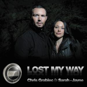 ดาวน์โหลดและฟังเพลง Hold Me Closer พร้อมเนื้อเพลงจาก Chris Grabiec