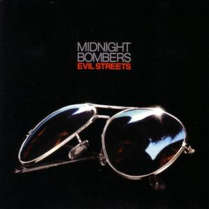 ดาวน์โหลดและฟังเพลง Stone By Stone พร้อมเนื้อเพลงจาก Midnight Bombers