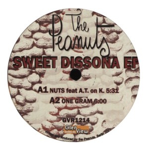 ดาวน์โหลดและฟังเพลง Sweet Dissona พร้อมเนื้อเพลงจาก The Peanuts