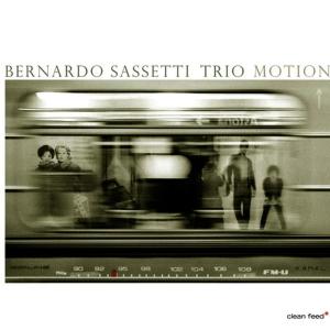 ดาวน์โหลดและฟังเพลง Faulkner พร้อมเนื้อเพลงจาก Bernardo Sassetti Trio