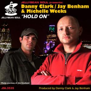 ดาวน์โหลดและฟังเพลง Hold On (Classic Instrumental Mix) พร้อมเนื้อเพลงจาก Danny Clark