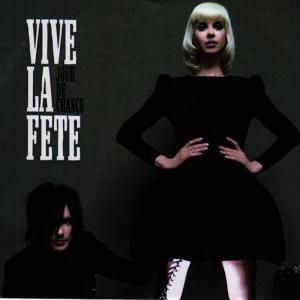 ดาวน์โหลดและฟังเพลง Tele พร้อมเนื้อเพลงจาก Vive la Fête