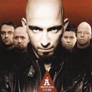 Á Móti Sól的專輯í 10 Ár (The Best Of)