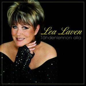 ดาวน์โหลดและฟังเพลง Auttaisitko vähän พร้อมเนื้อเพลงจาก Lea Laven