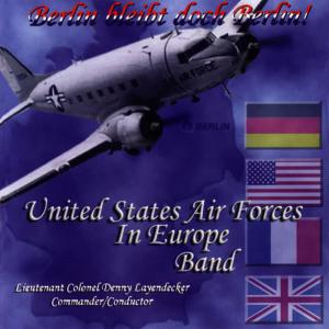 收聽United States Air Forces in Europe Band的Fliegermarsch歌詞歌曲