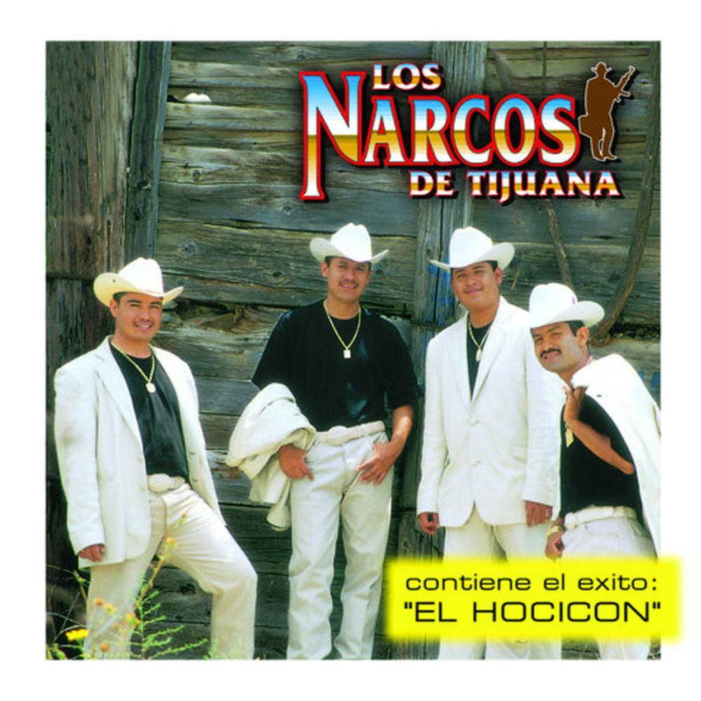 El Gallo y los Pollos