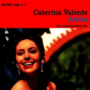 收聽Caterina Valente的Por un Capricho歌詞歌曲