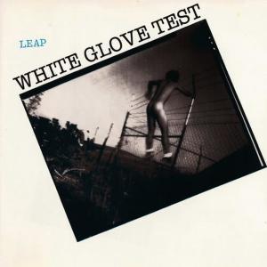 ดาวน์โหลดและฟังเพลง Moment พร้อมเนื้อเพลงจาก White Glove Test