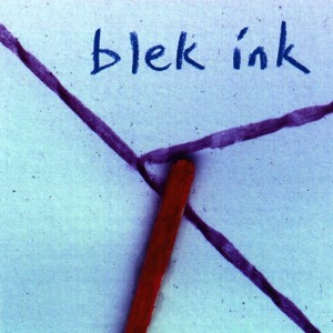 ดาวน์โหลดและฟังเพลง Dot Dash พร้อมเนื้อเพลงจาก Blek Ink