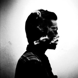 ดาวน์โหลดและฟังเพลง True Blue พร้อมเนื้อเพลงจาก Dirty Beaches