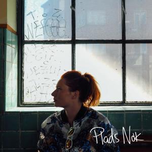 收聽Annika Aakjær的Plads Nok歌詞歌曲