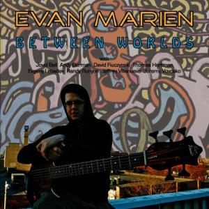 收聽Evan Marien的Between Worlds歌詞歌曲
