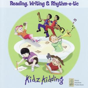 ดาวน์โหลดและฟังเพลง Groovy Words พร้อมเนื้อเพลงจาก Kidz Kidding