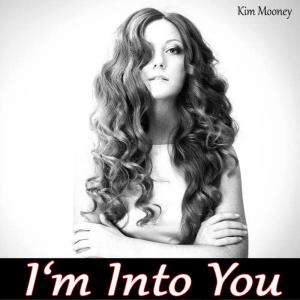 收聽Kim Mooney的Still into You (Acoustic Version)歌詞歌曲