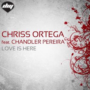 Dengarkan Love is Here (Sunloverz Remix) lagu dari Chriss Ortega dengan lirik