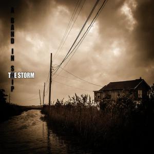 ดาวน์โหลดและฟังเพลง The Storm พร้อมเนื้อเพลงจาก A Band In Ship