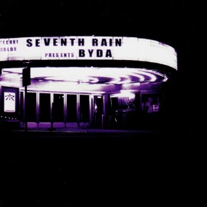 ดาวน์โหลดและฟังเพลง Closer พร้อมเนื้อเพลงจาก Seventh Rain