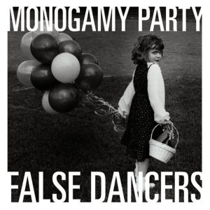 收聽Monogamy Party的Crimes歌詞歌曲
