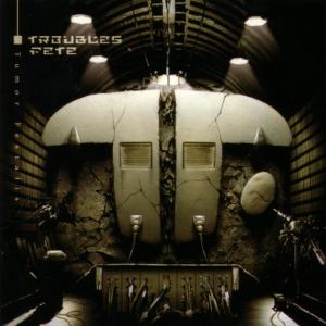 ดาวน์โหลดและฟังเพลง Balineese dread dance พร้อมเนื้อเพลงจาก Troubles Fete