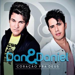 ดาวน์โหลดและฟังเพลง Tem Muito Mais พร้อมเนื้อเพลงจาก Dan & Daniel