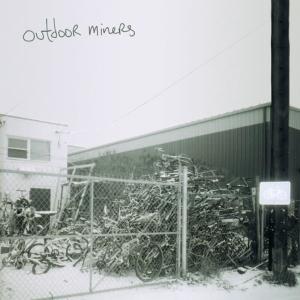 收聽Outdoor Miners的Keep Me Warm歌詞歌曲