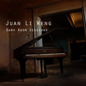 收聽Juan Li Weng的Glistening歌詞歌曲