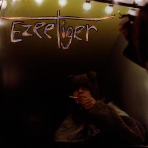ดาวน์โหลดและฟังเพลง Ballad of the Scooter Heshian (SP.) พร้อมเนื้อเพลงจาก Ezee Tiger