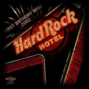 ดาวน์โหลดและฟังเพลง Pat Travers - I La La Love You พร้อมเนื้อเพลงจาก The Voices Of Classic Rock