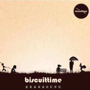 Dengarkan Menjelma Puisi lagu dari Biscuittime dengan lirik