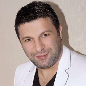 Listen to Abiturienti song with lyrics from Toni Storaro