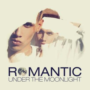 ดาวน์โหลดและฟังเพลง Under the Moonlight พร้อมเนื้อเพลงจาก Romantic