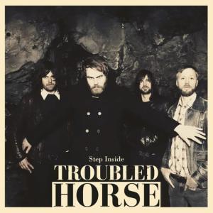 收聽Troubled Horse的Bring My Horses Home歌詞歌曲