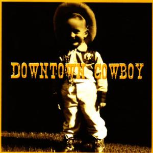 收聽Tom Phillips的Hit Every Honky Tonk In Town歌詞歌曲
