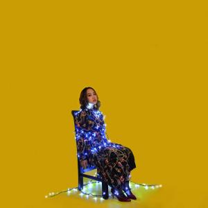 收聽ena mori的Light歌詞歌曲