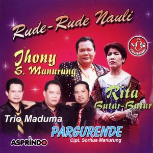 ดาวน์โหลดและฟังเพลง Di Kota Medan พร้อมเนื้อเพลงจาก Trio Maduma