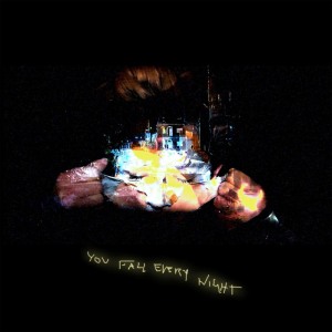 收聽DKDM的Watch Me Burn歌詞歌曲