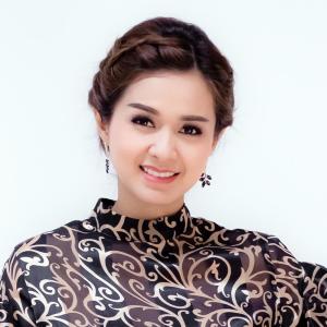 Dengarkan lagu ผู้ชายหลายบ้าน nyanyian Armen Martirosyan dengan lirik