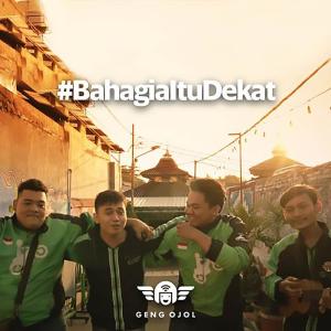 Dengarkan Bahagia Itu Dekat lagu dari Geng Ojol dengan lirik